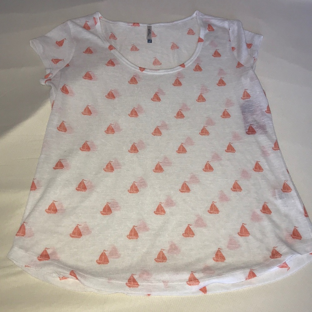 Wallflower XL sailboat tee